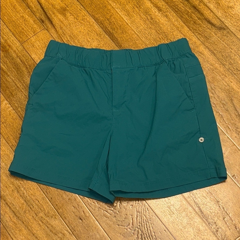 CM🩷 Medium Columbia Women's Teal Cargo Shorts